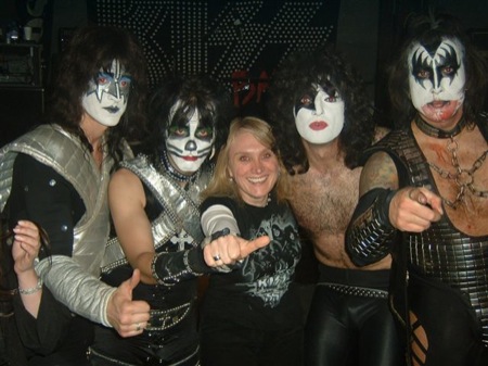 ...meeting KFB after the show in Mannheim, may, 2nd 2008. And the best thing - they didn't take any money to be kind to their fans (...)